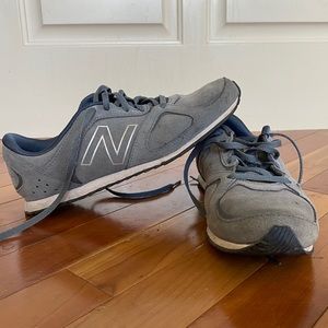 New Balance 555 sneakers